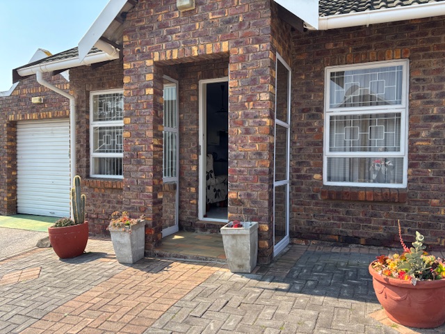 2 Bedroom Property for Sale in Westering Eastern Cape